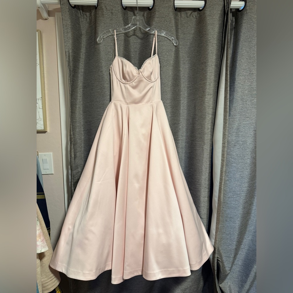 House of CB MADEMOISELLE BALLERINA PINK MIDI DRESS - Picture 9 of 9